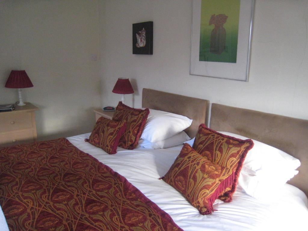 Bluebell House Hotel วินด์เซอร์ ห้อง รูปภาพ