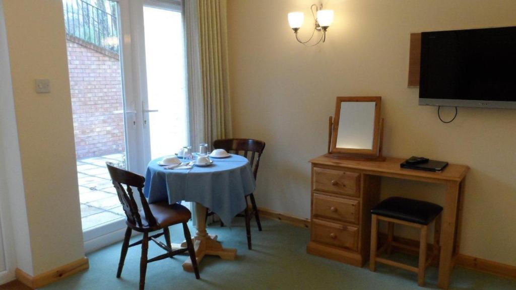 Bluebell House Hotel วินด์เซอร์ ห้อง รูปภาพ
