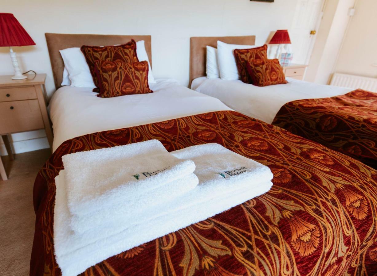 Bluebell House Hotel วินด์เซอร์ ภายนอก รูปภาพ