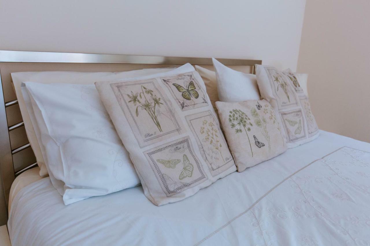Bluebell House Hotel วินด์เซอร์ ภายนอก รูปภาพ