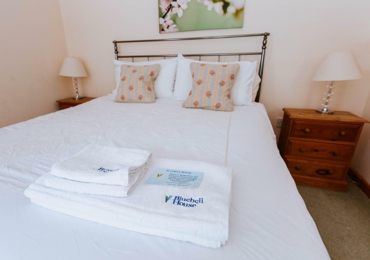 Bluebell House Hotel วินด์เซอร์ ภายนอก รูปภาพ